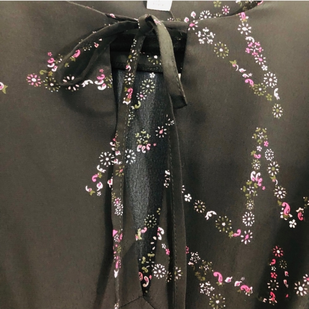 NWT Topshop Floral Star Print Blouse, Long Ruched Sleeve Tie Neck Women Size 6 - Picture 11 of 13